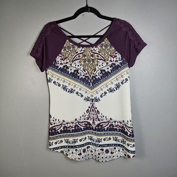 Maurices Tops - Women's Boho Print Top Size Small Short Sleeve Lace Shoulders Satin Front
